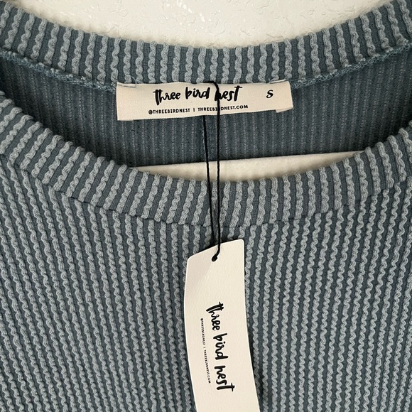 Three Bird Nest Blue Knit Top - Picture 6 of 6